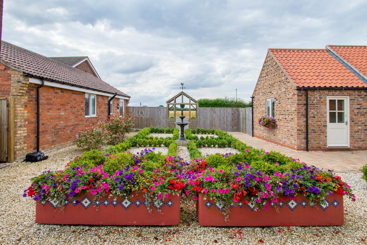 Meals Farm - Courtyard Room North Somercotes Kültér fotó